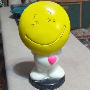 VINTAGE SMILEY FACE Coin BANK 1971 PLAY PAL PLASTICS  10.5 X 5.5 X 5